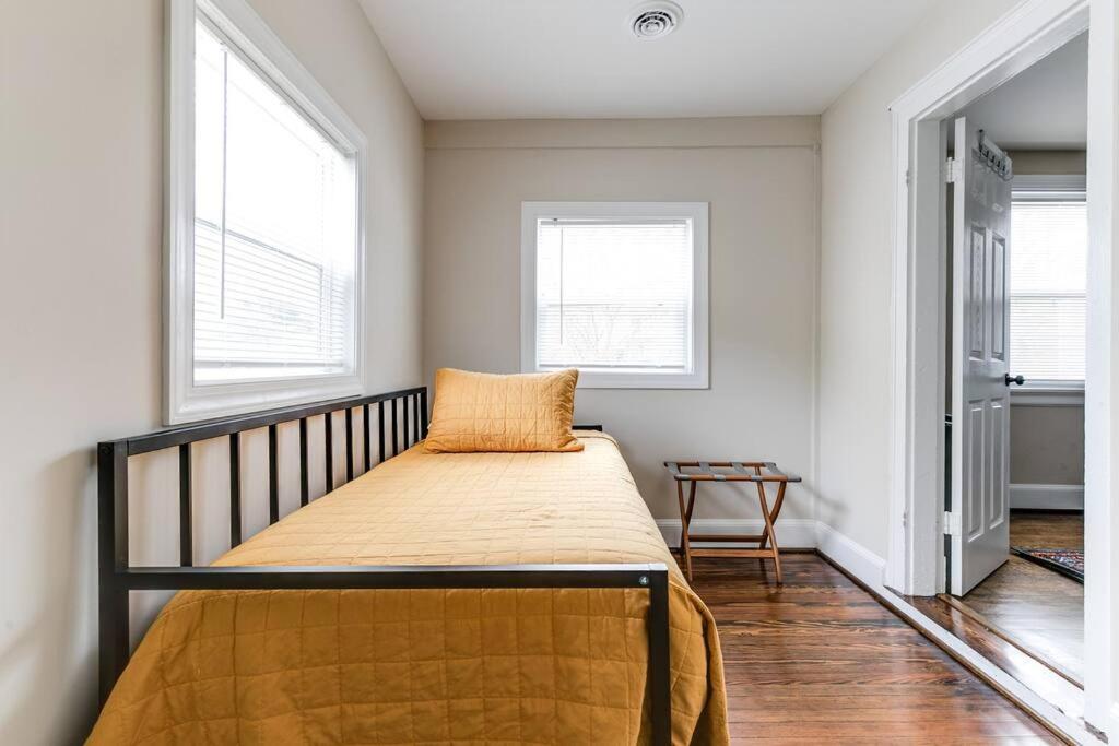 Rva Cottage Cozy & Spacious Near Downtown Richmond Exterior photo